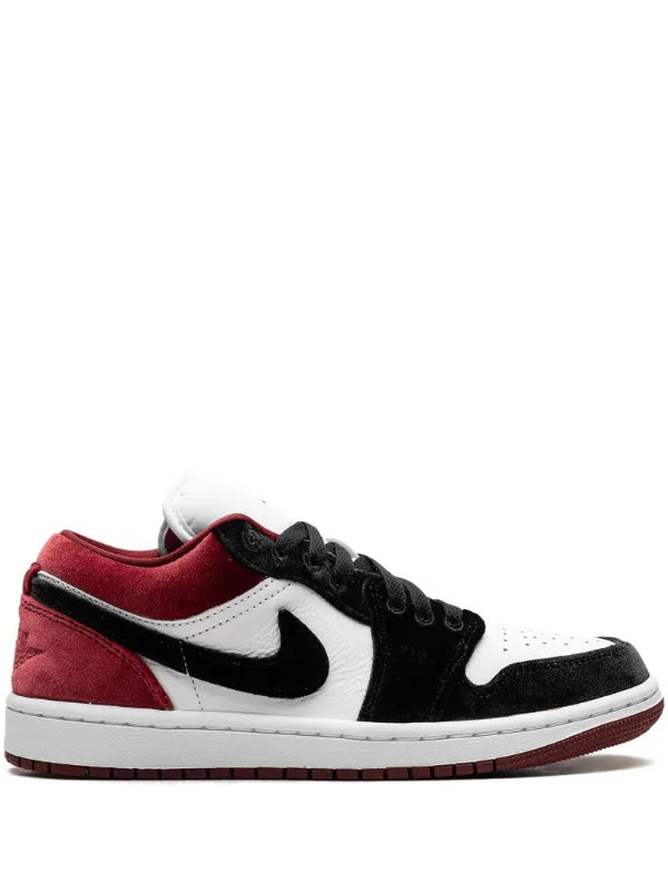 Air Jordan 1 Low SE Black Toe Nike